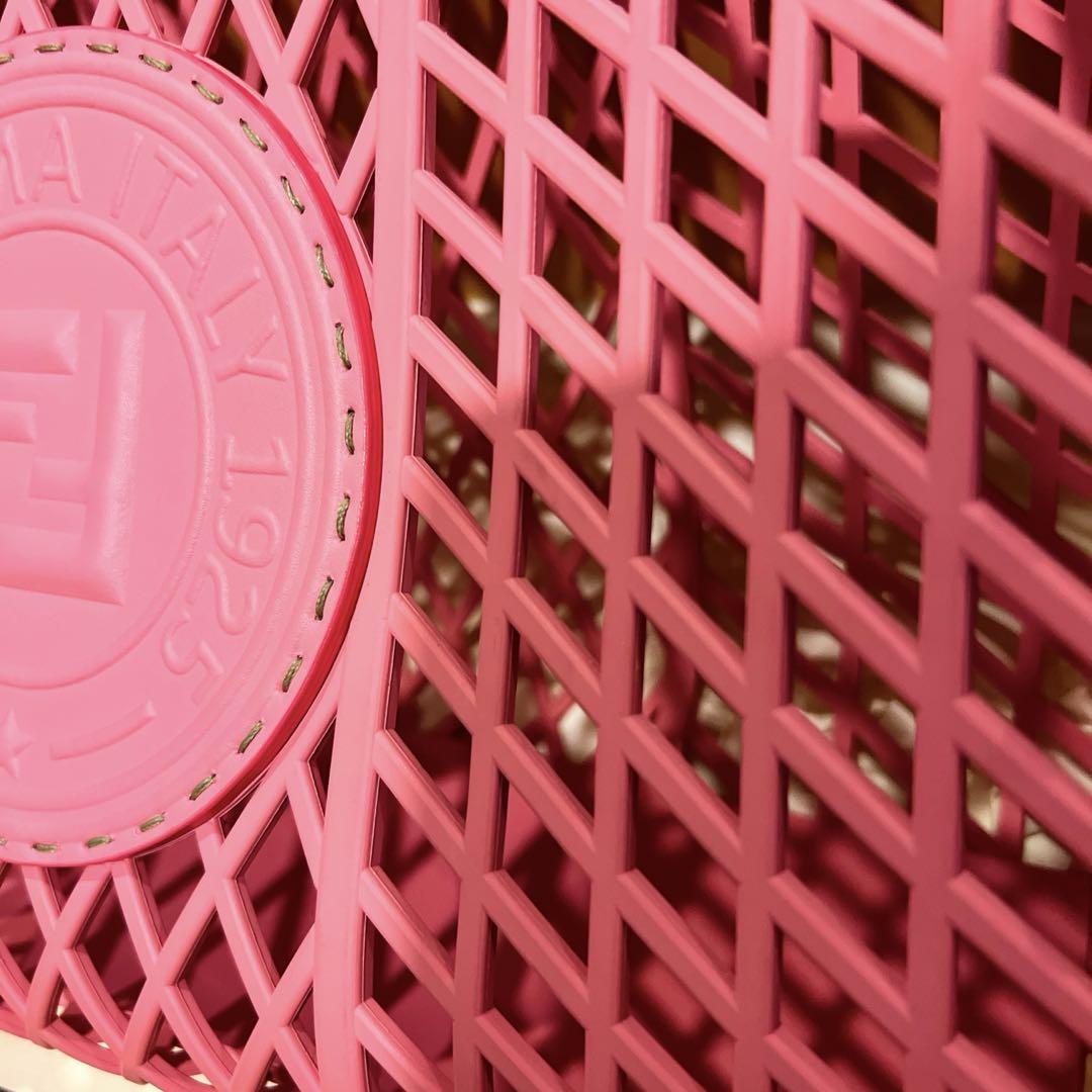 超美品　FENDI メッシュバッグ　ピンク　ビックサイズ