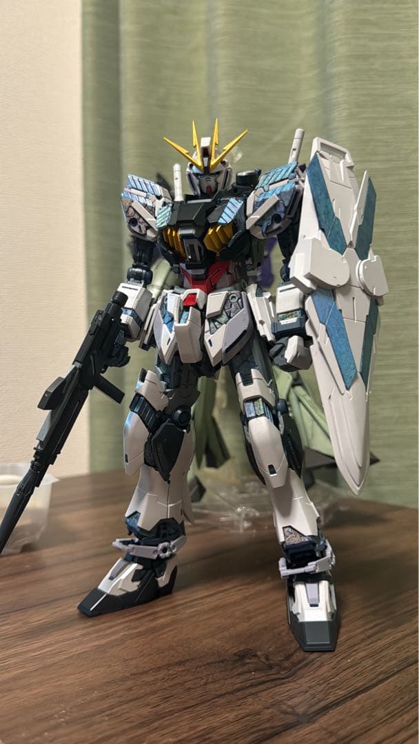 MG NTガンダム　νガンダム風塗装