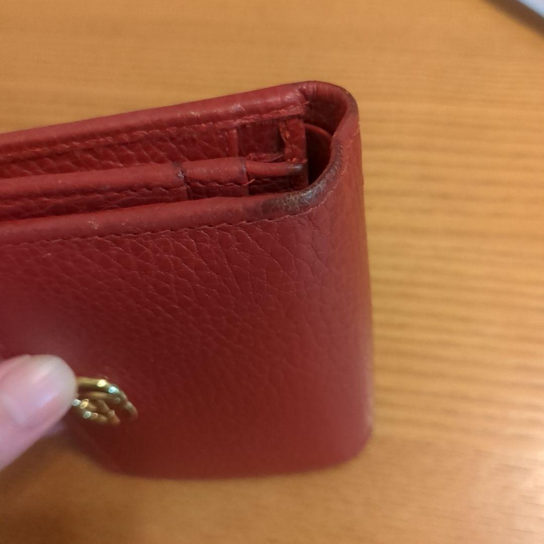 二つ折り財布