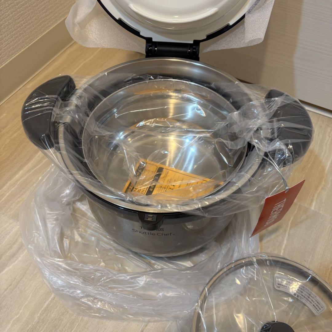 【新品未開封】サーモス 真空保温調理器シャトルシェフ 3.0L クリアブラウン