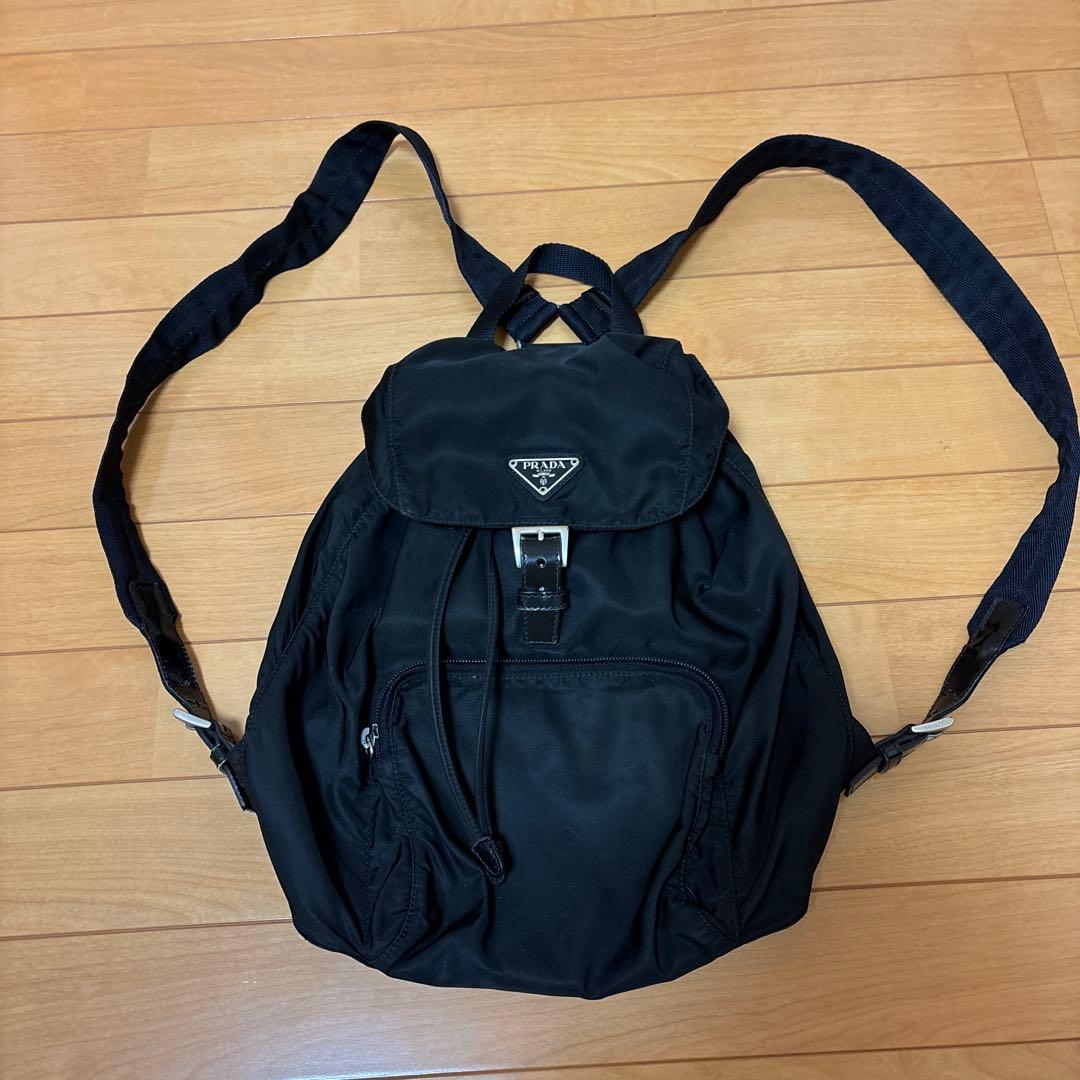 プラダ　PRADA リュック　黒色