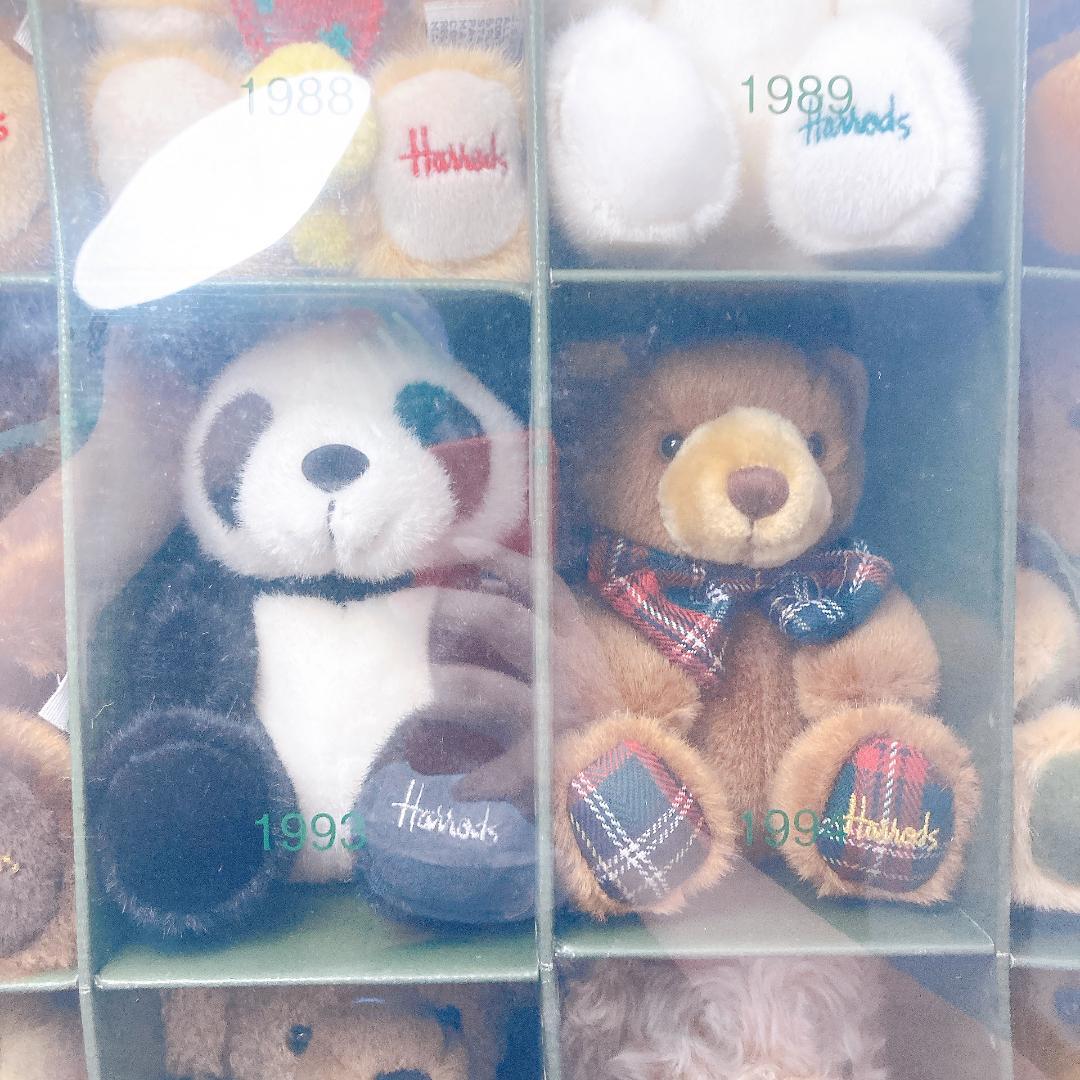 Harrodsのテディベア15体セット希望価格対応 Harrods - ハロッズ 15周年記念ベアー 15体セット イヤーベアの