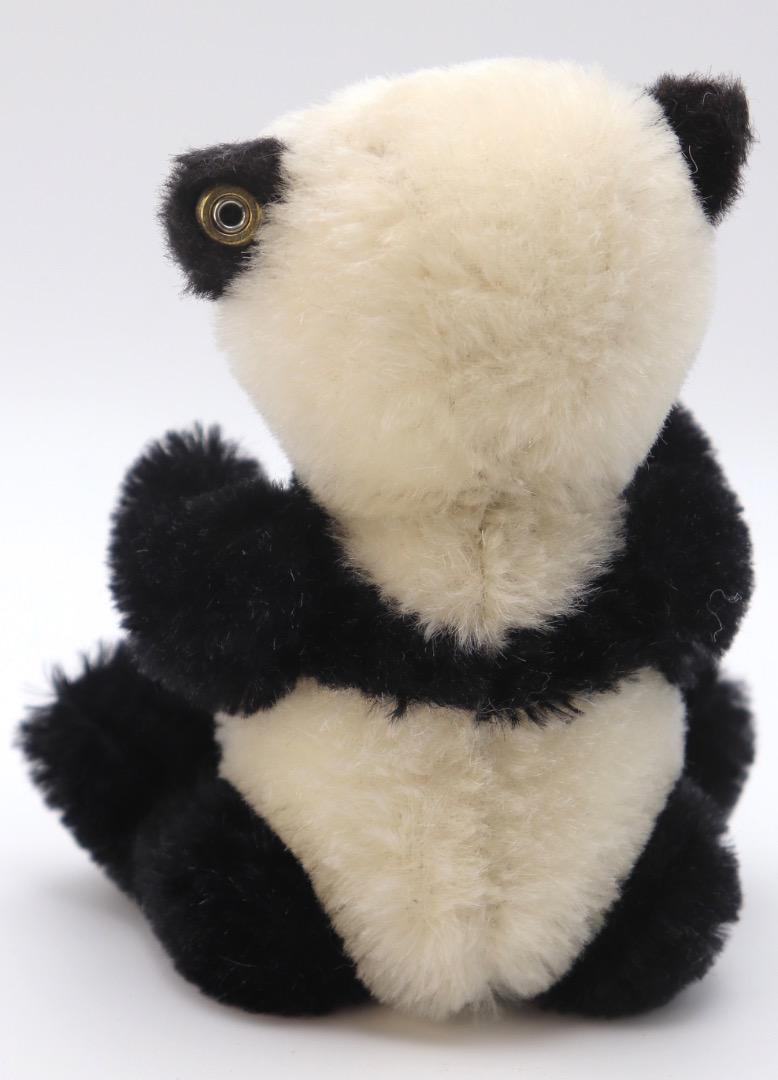 Steiff 北京PANDA 1,000体日本限定品ぬいぐるみ 約18cm Steiff 北京PANDA 1,000体日本限定品ぬいぐるみ 約18cm - メルカリ