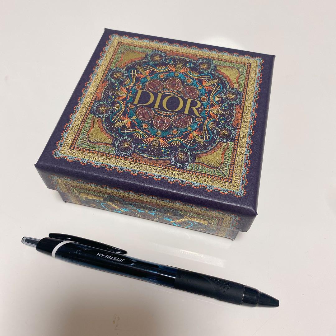ディオール　空箱　15個 Yahoo!オークション - ディオール Dior ディオール空箱 空き箱
