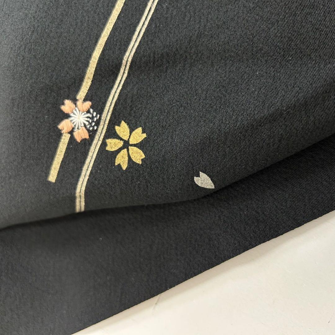 お歳暮 時期 付下げ AK-6330 正絹 一つ紋 刺繍 黒地に美しい染め 着物・浴衣