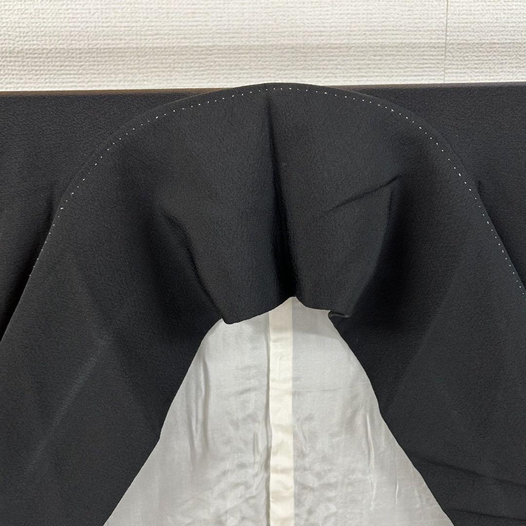 付下げ 黒地に美しい染め 刺繍 一つ紋 正絹 AK-6330
