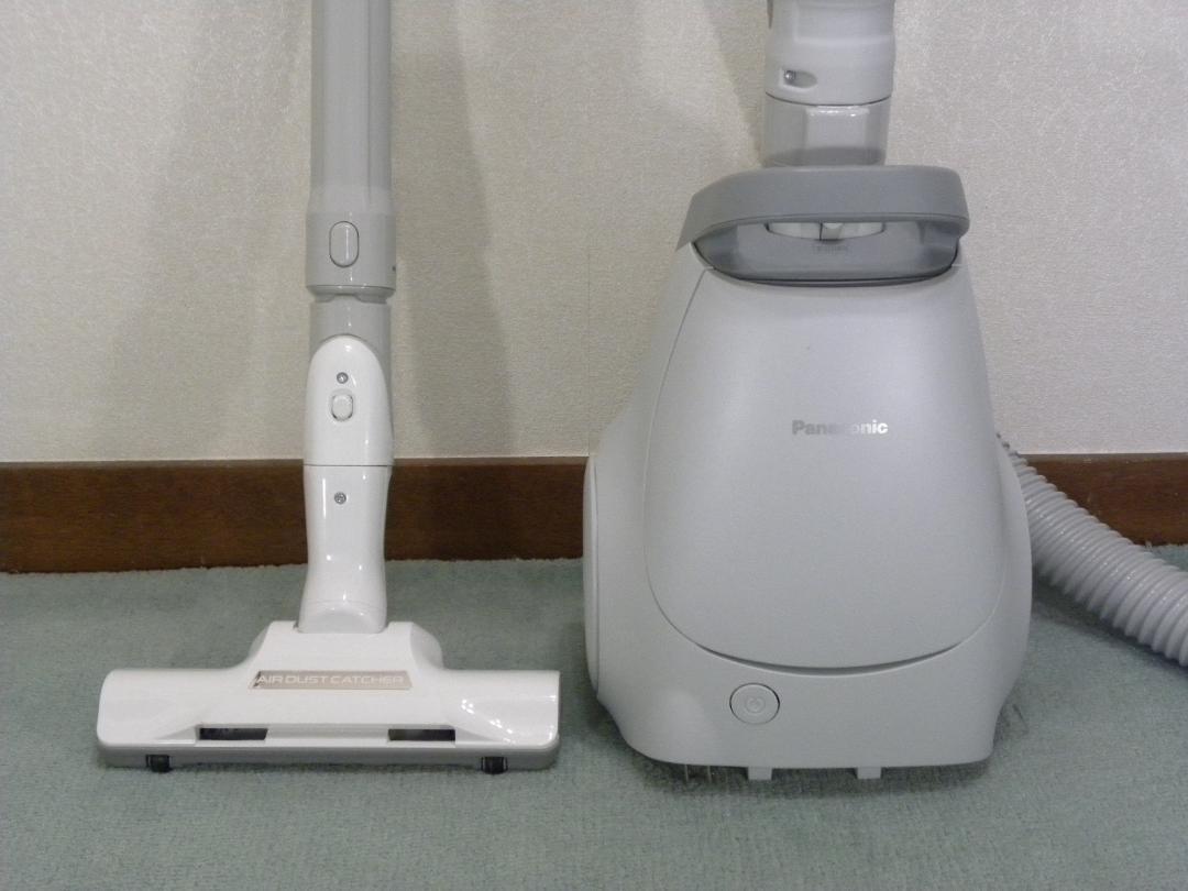 01＊Panasonic掃除機2023年製本体に小傷あり 20241009102553_97_.jpg