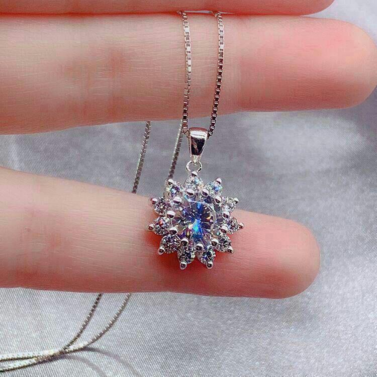数量は多い ダイヤモンドネックレス1.0ct新モデル81 【極品】大人気 - その他