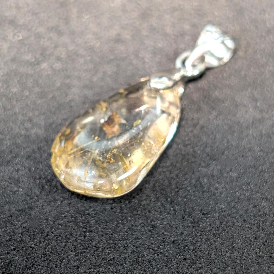 ルチルペンダント ネックレス タイチンルチル チタンスピネル 極太金針水晶