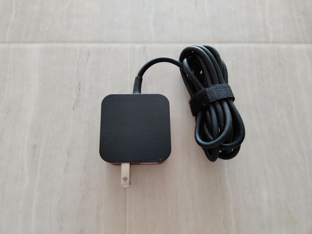 【美品】ASUS Chromebook Detachable CM3