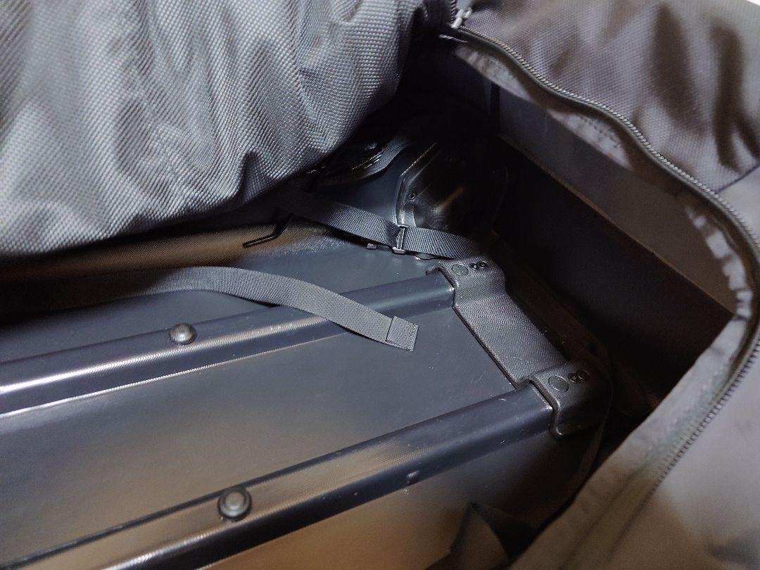 ザ・ノース・フェイス　ローリングサンダー30 　80L　キャリングケース