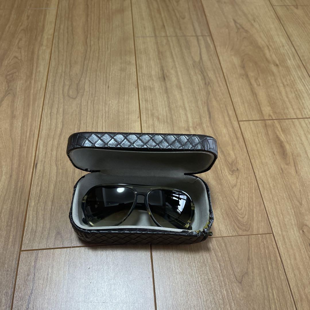 ボッテガヴェネタ　サングラス ブラック ケース付き　ハワイ正規路面店購入品　中古