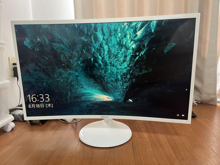 Samsung 32inch Curved Monitor サムスン 32インチ