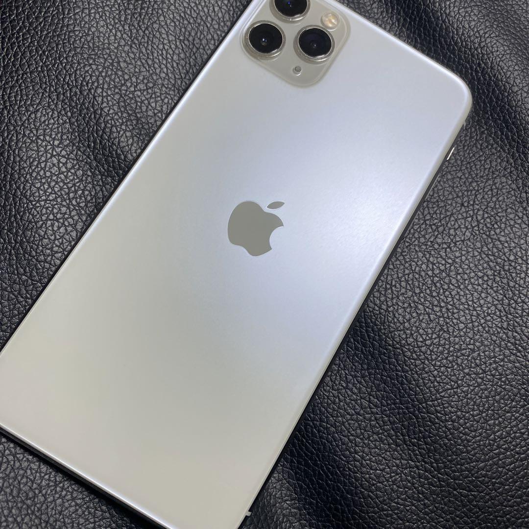 iPhone 11 Pro Max シルバー 64 GB Softbank（iPhone11 Pro Max