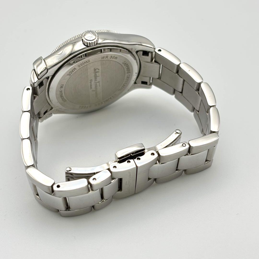 【箱無し／美品】フェラガモ Salvatore Ferragamo 時計 シェル