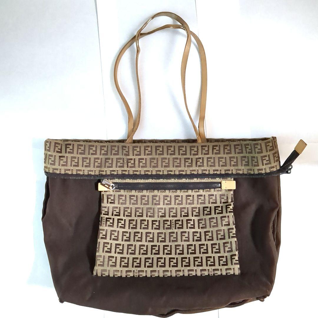 Fendi ロゴトートバッグ ブラウン 大きめ Fendi ロゴトートバッグ ブラウン 大きめ