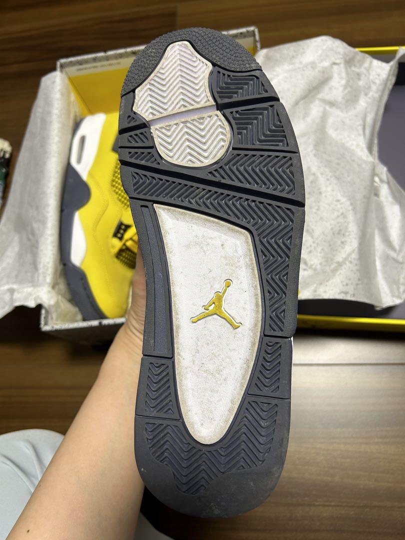 シューズ(男性用) Air Jordan 4 tour yellow