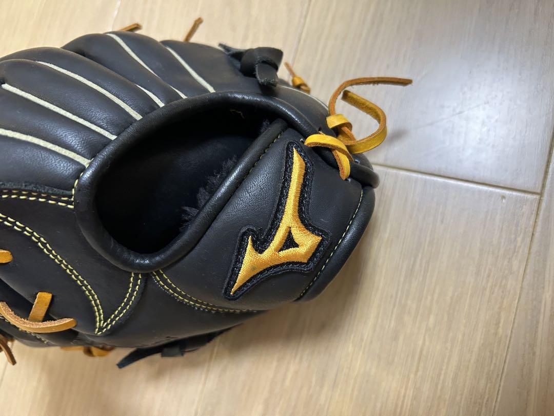 MIZUNO 左利き用グローブ　S