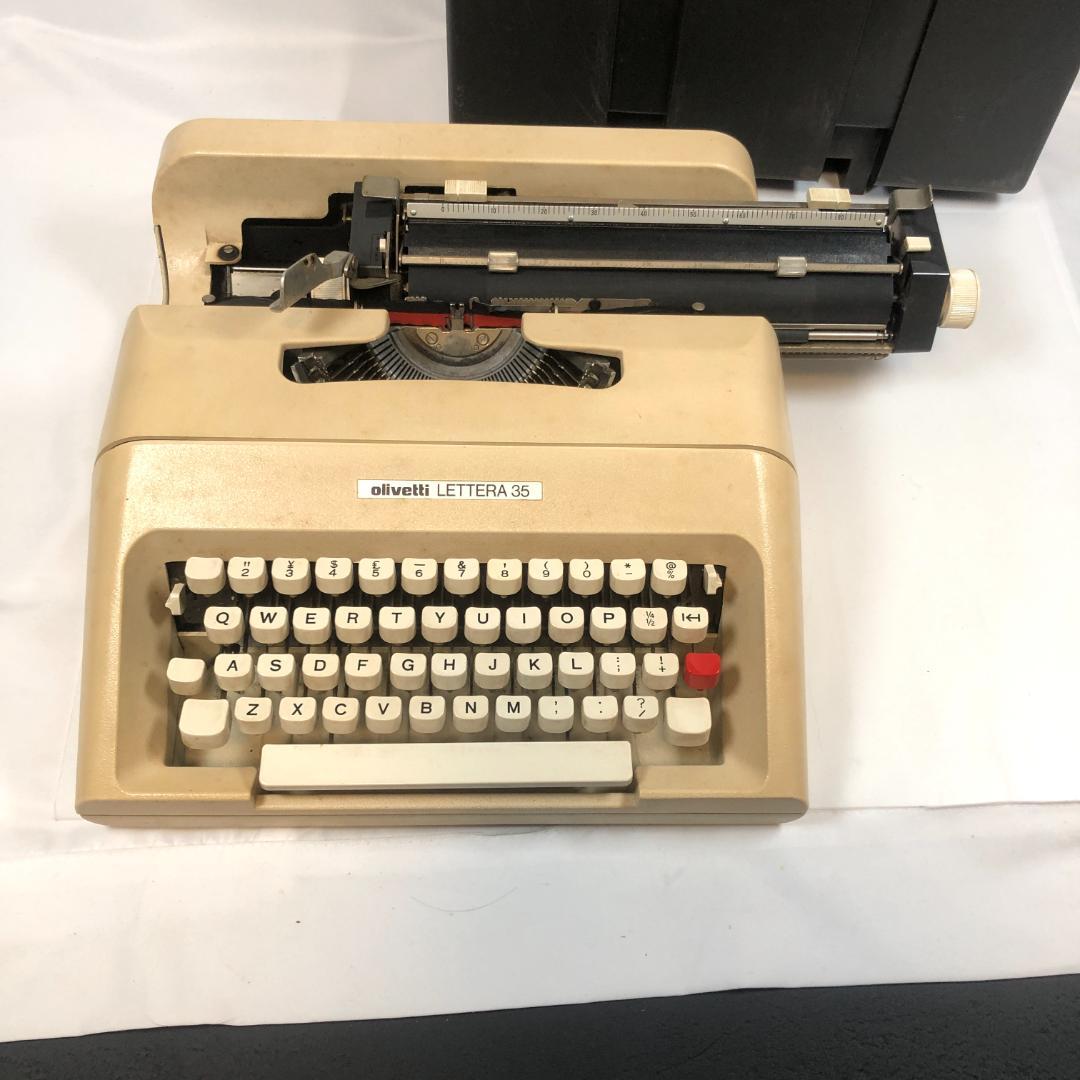 タイプライター(olivetti) LETTERA 35、動作確認済 スペイン製