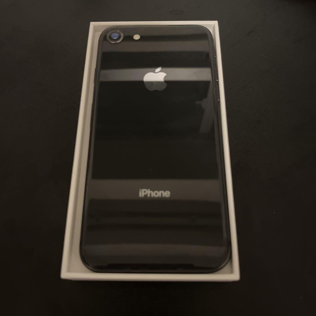 【SIMフリー】Apple iPhone8 ブラック64GB 箱付き