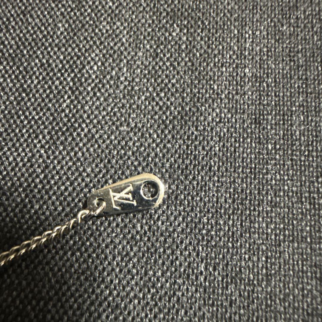 Louis Vuitton チャーム付きネックレス