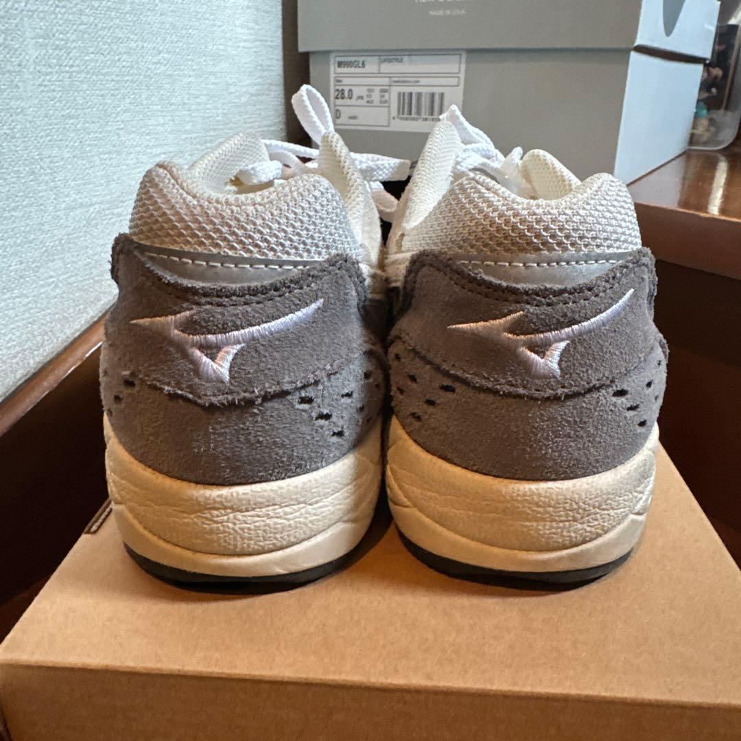 Mizuno CONTENDER スニーカー ベージュ/グレー