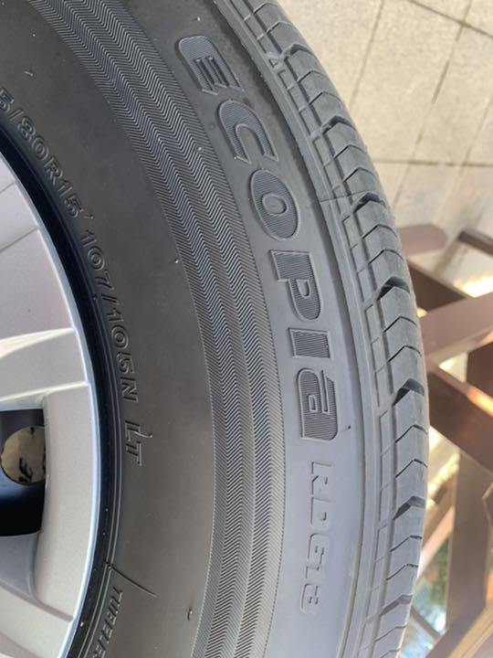 いませんの 6型ハイエース 純正ホイールタイヤ 5QJVr-m54057609968 タイヤ