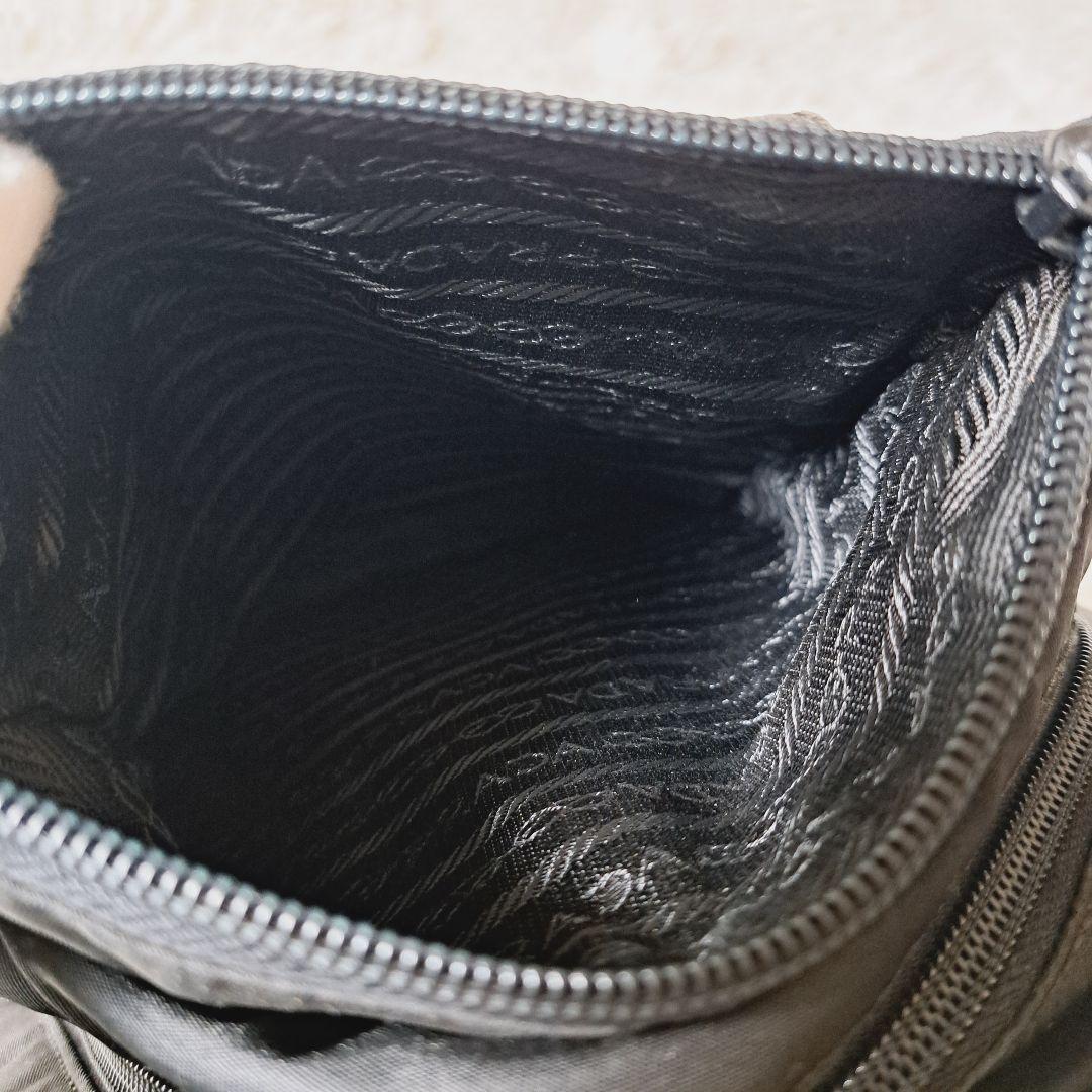 【希少✨】PRADA テスート ミニバッグ 三角ロゴ トリプルファスナー 【希少✨】PRADA テスート ミニバッグ 三角ロゴ トリプルファスナー