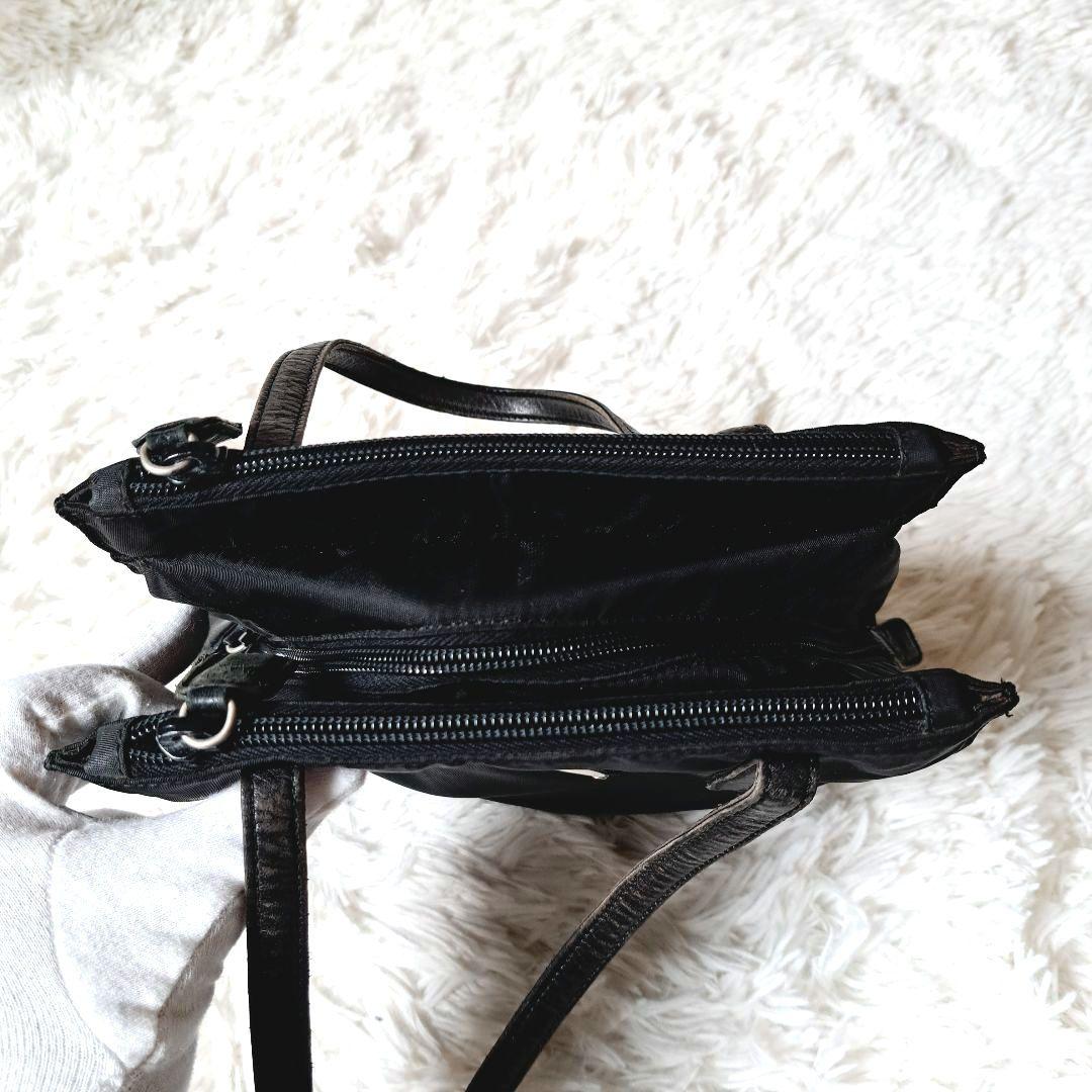 【希少✨】PRADA テスート ミニバッグ 三角ロゴ トリプルファスナー 【希少✨】PRADA テスート ミニバッグ 三角ロゴ トリプルファスナー