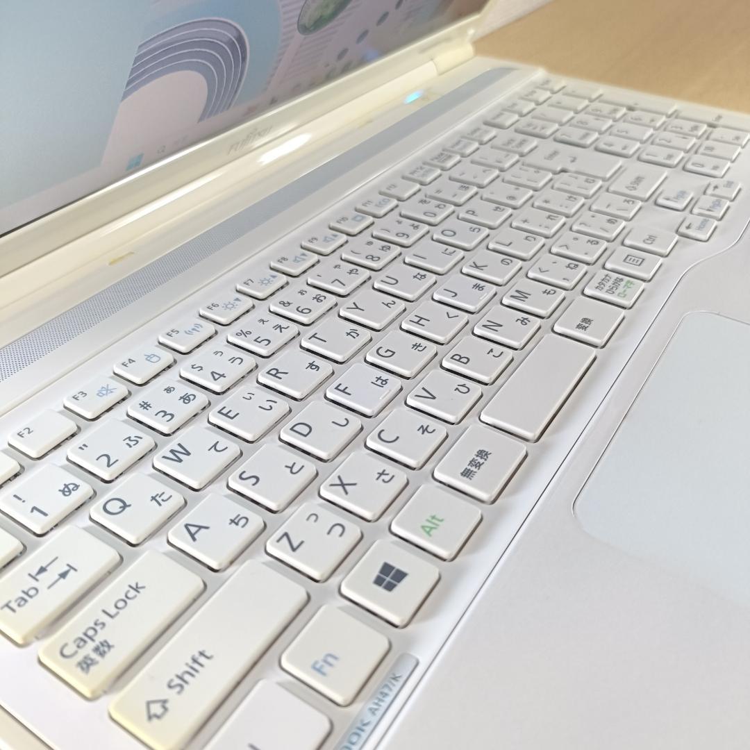 【Win11】ノートパソコン Corei7 新品 SSD 16GB オフィス付き