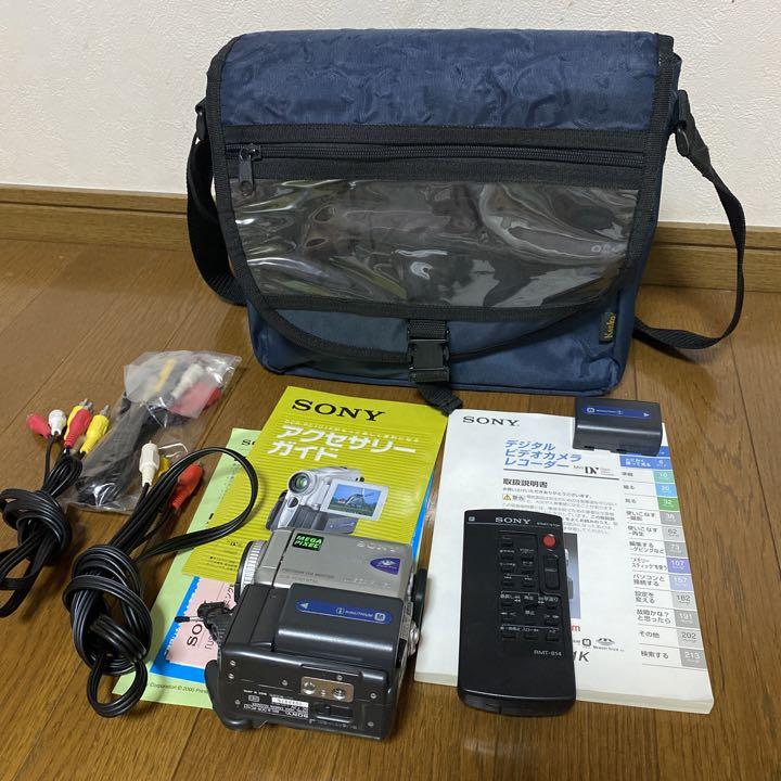 人気の春夏 SONYビデオカメラレコーダー DCR-PC101K ビデオカメラ