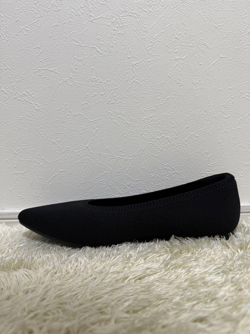 【極美品】 VIVAIA フラットシューズ　ポインテッドトゥ　超撥水 超軽量　黒
