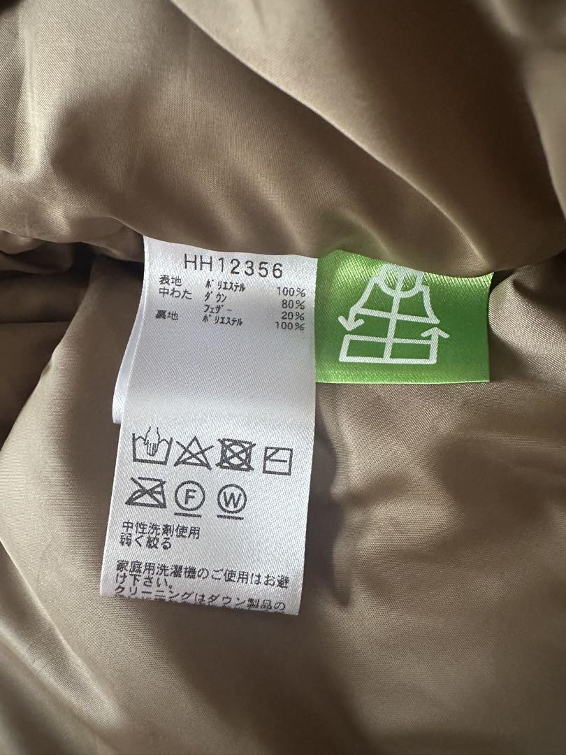[美品・中古]Helly Hansen ベージュ ダウンジャケットSサイズ