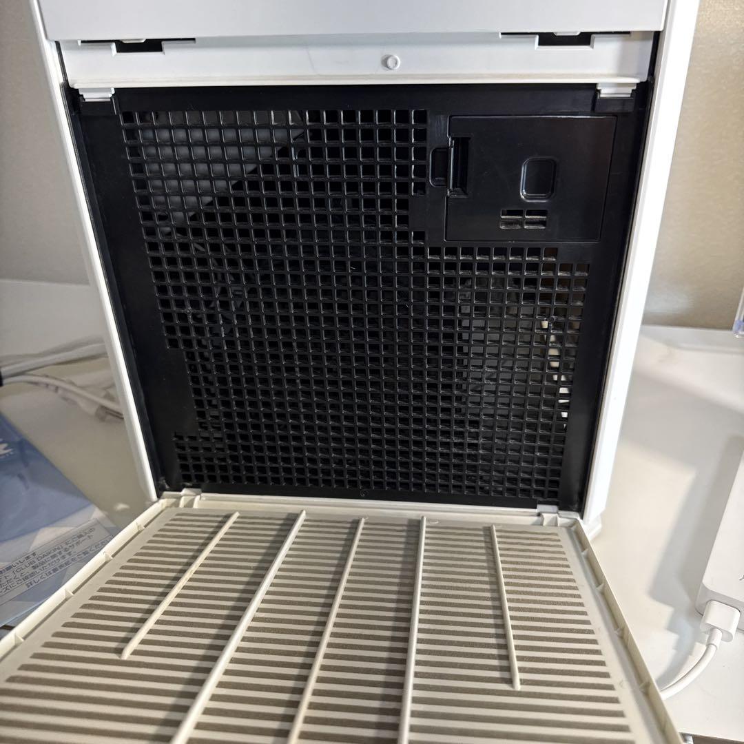 ダイキン 空気清浄機 • MCA55UE5-W
