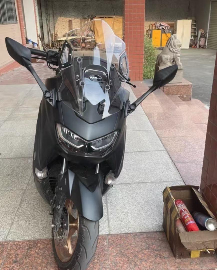 2024 ヤマハ NMAX155 用 52cm 可調整スポーツ風 前面風防
