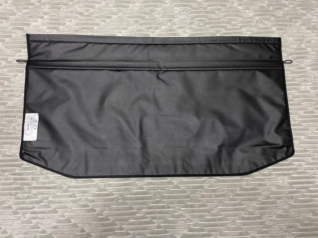 美品　トヨタ(純正) ラゲージプロテクター　150系プラド後期