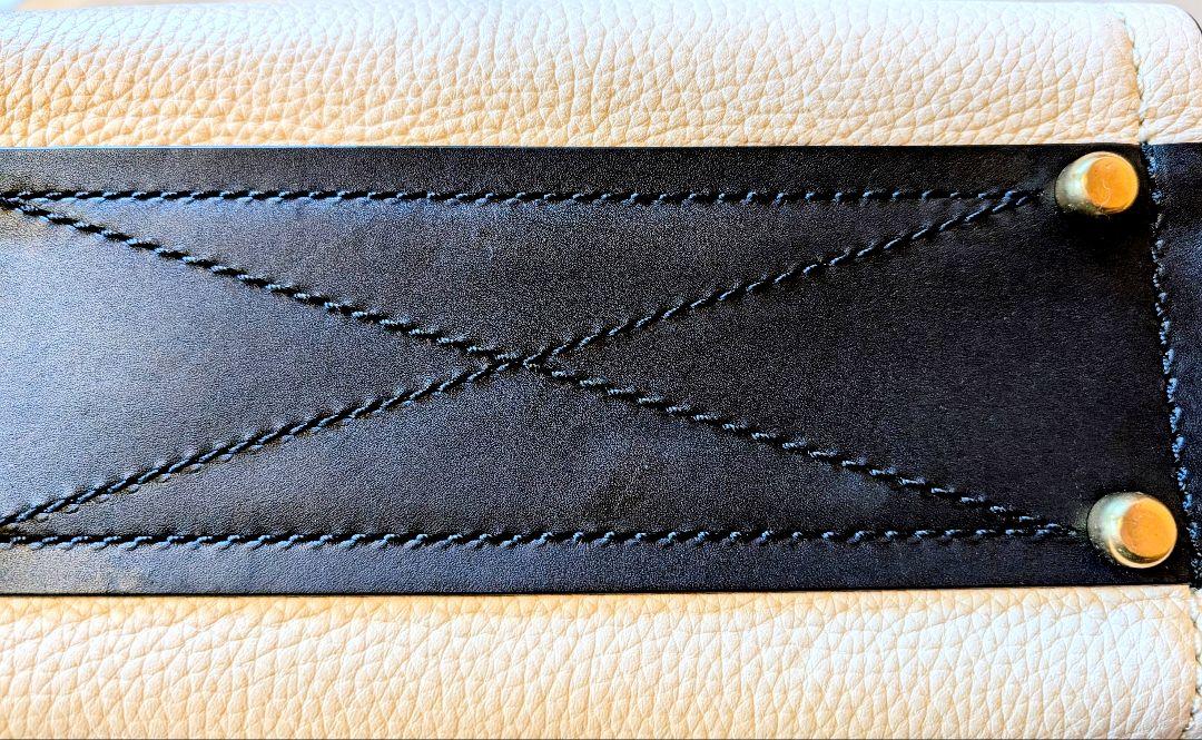 【美品】COACHトループ 2wa y バッグ バイカラー 白黒 ターンロック