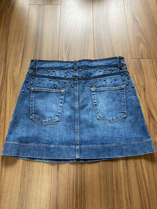 新品タグ付きシーバイクロエスタッズ付きデニムスカートSEE BY CHLOE