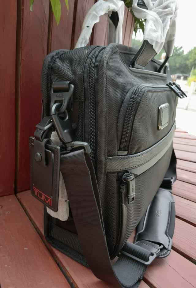 TUMI