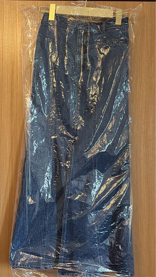 Slit Denim