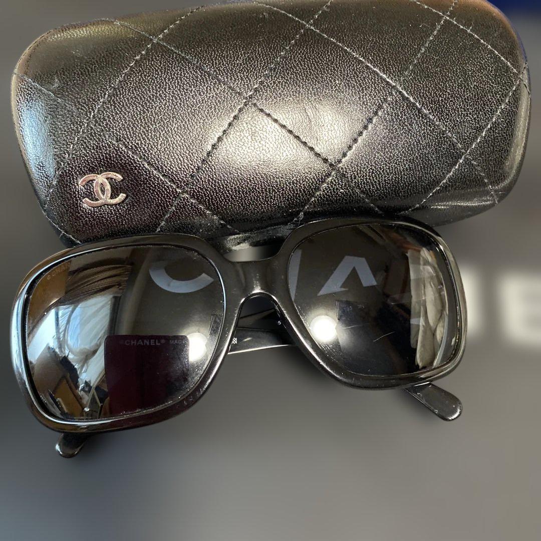 CHANEL ブラック サングラス ケース付き CHANEL ブラック サングラス ケース付き - メルカリ