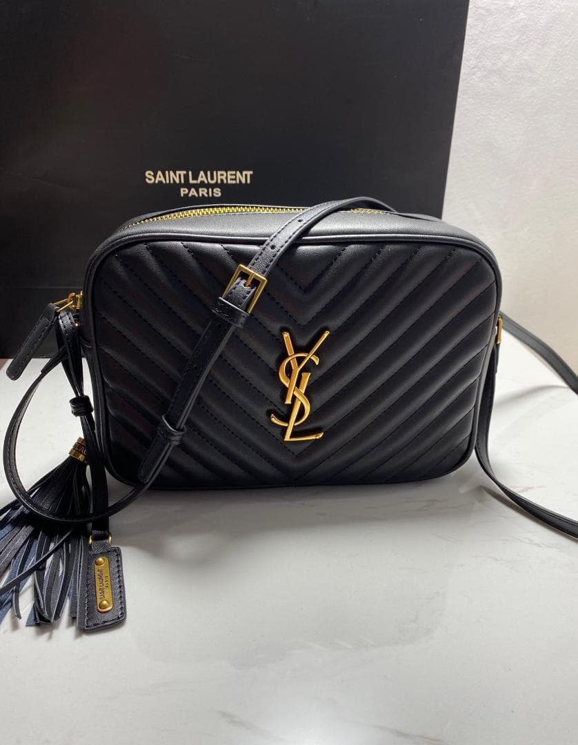 SAINT LAURENT ブラックショルダーバッグ