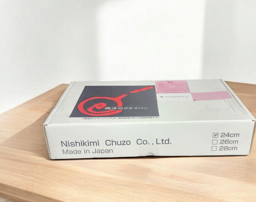 新品未使用 錦見鋳造　魔法のフライパン　２4 ㎝