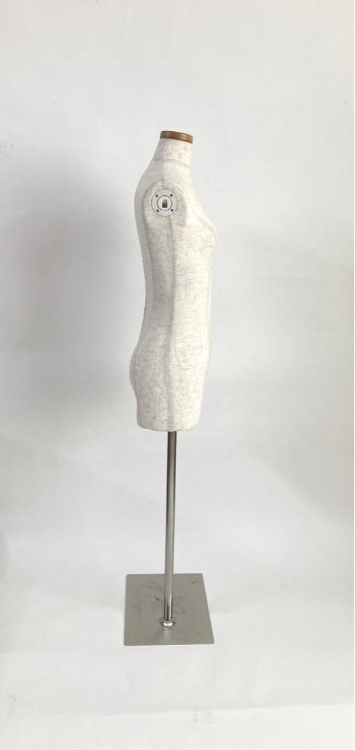 トルソー　腕付き　ディスプレイ　送料込
