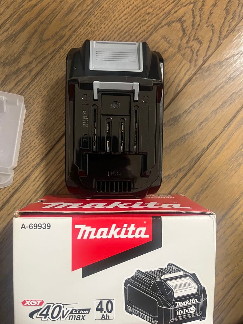 マキタ純正40VMaxバッテリー BL4040Makita
