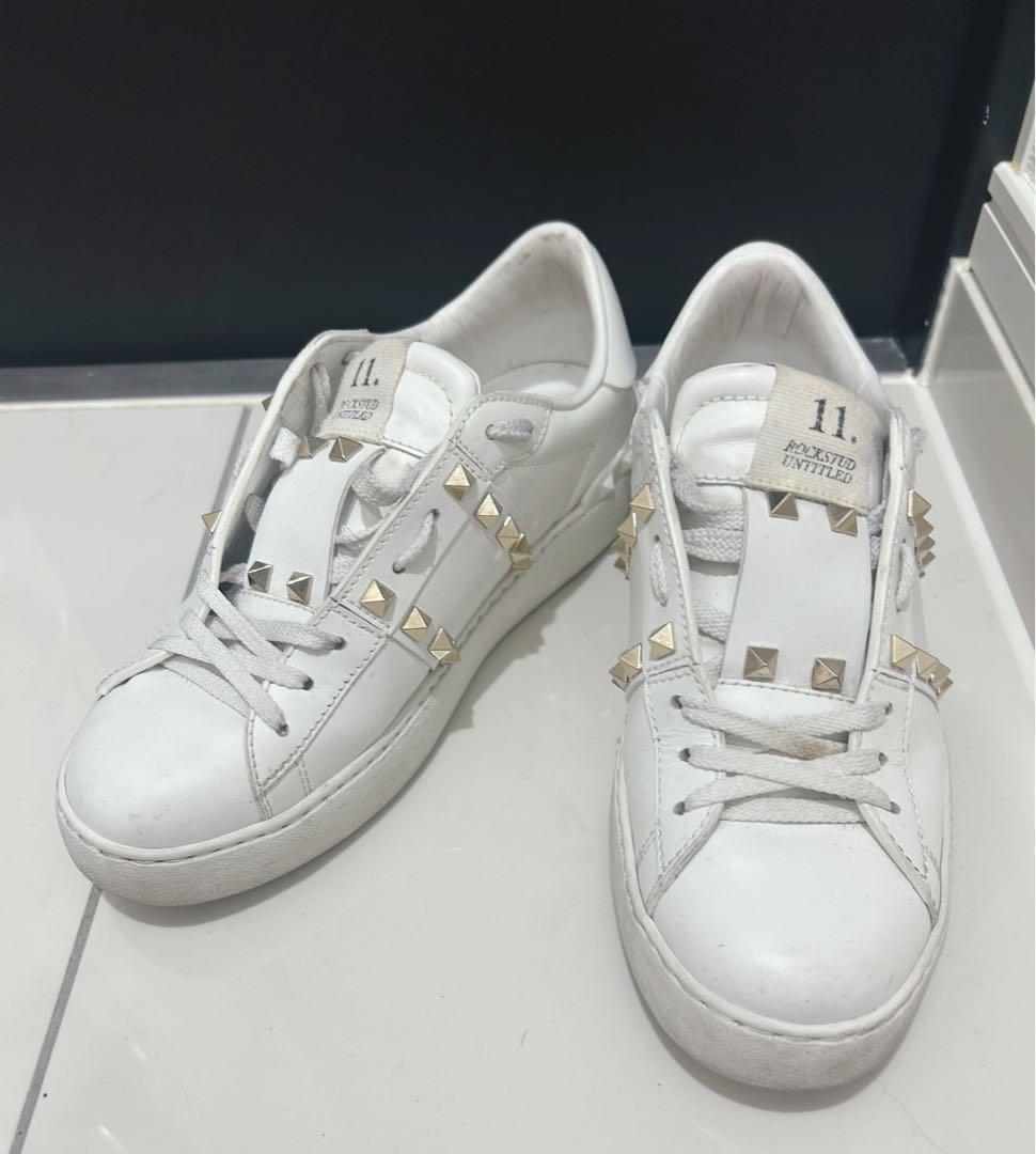 VALENTINO ロックスタッズ　スニーカー