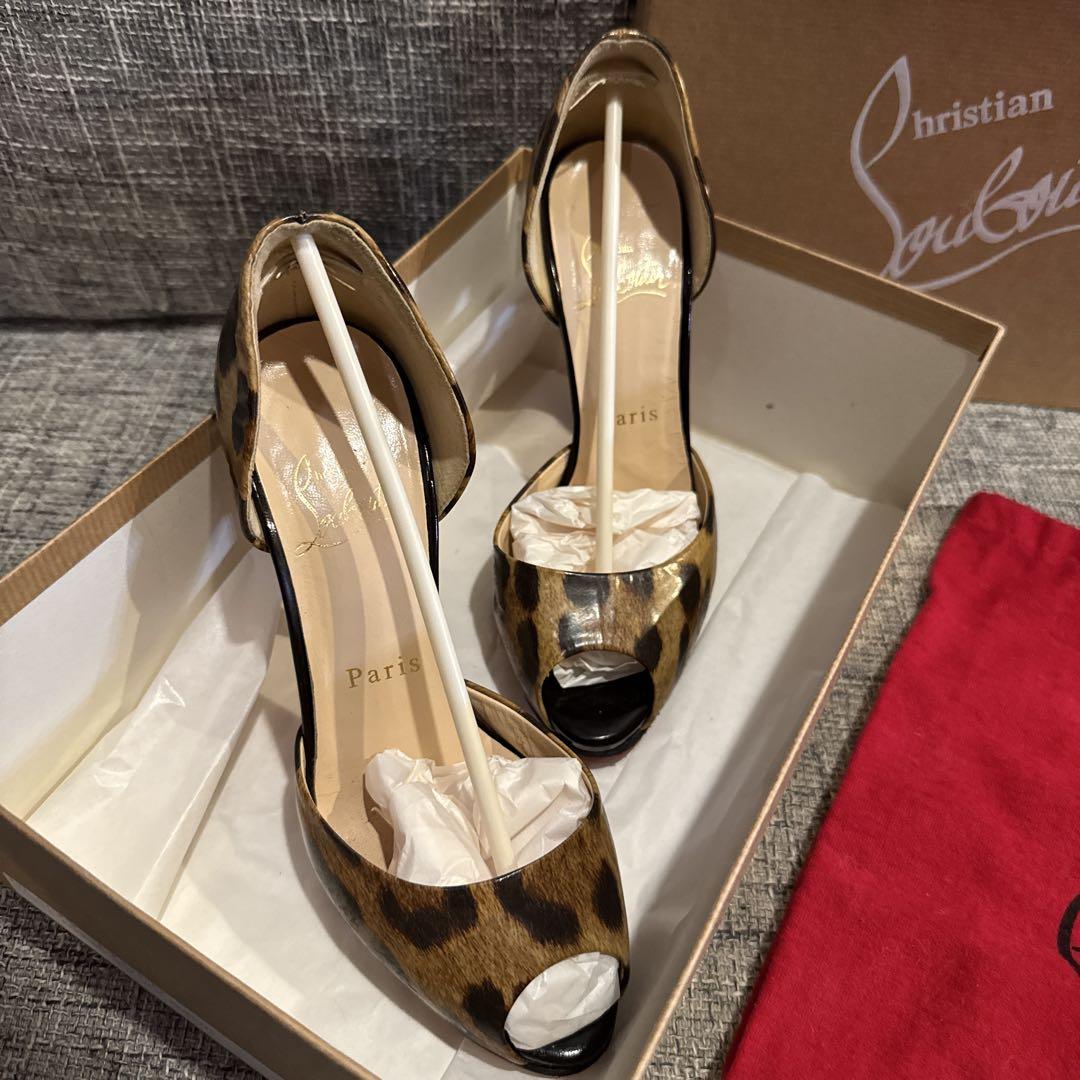 Christian Louboutin ヒョウ柄 ハイヒール　35