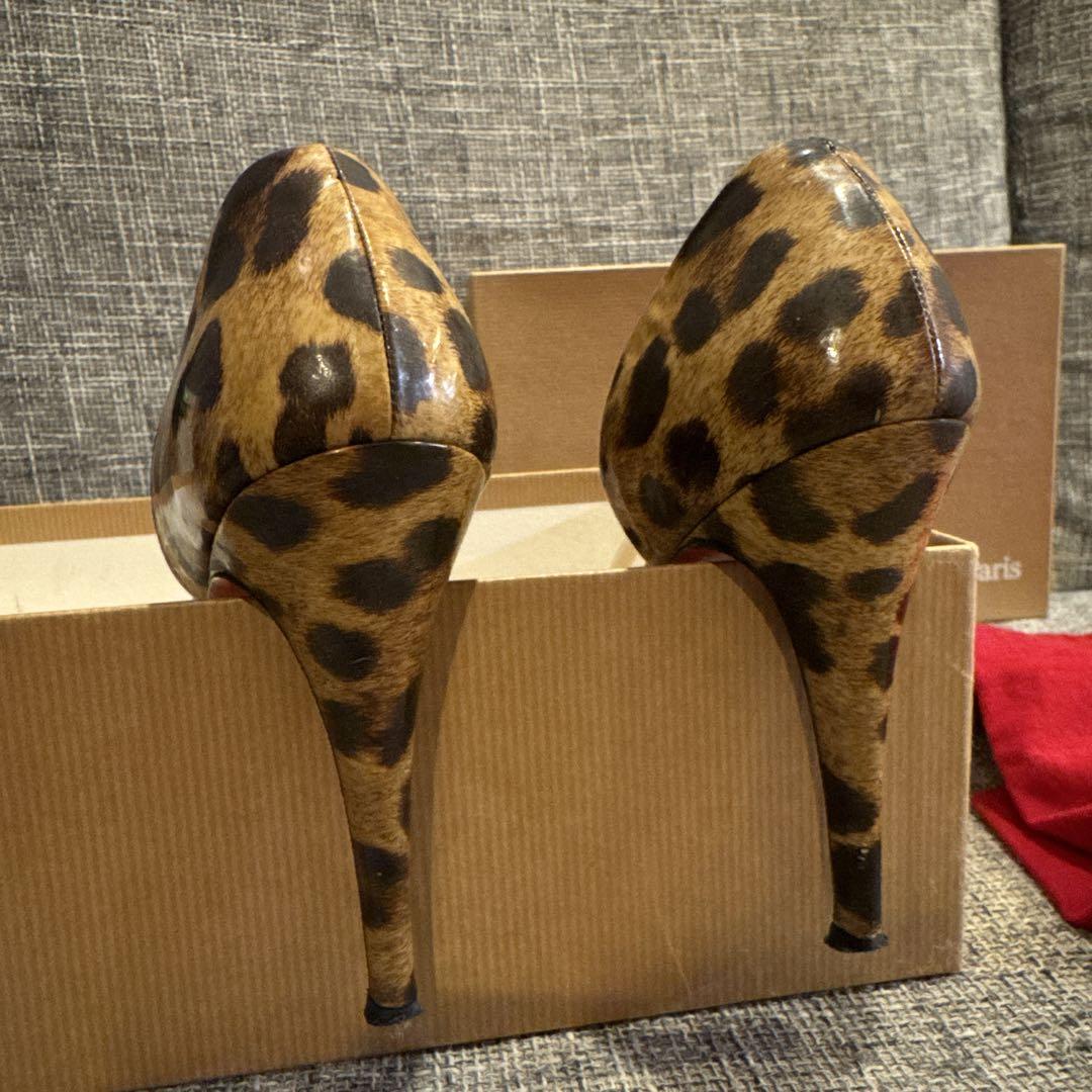 Christian Louboutin ヒョウ柄 ハイヒール　35