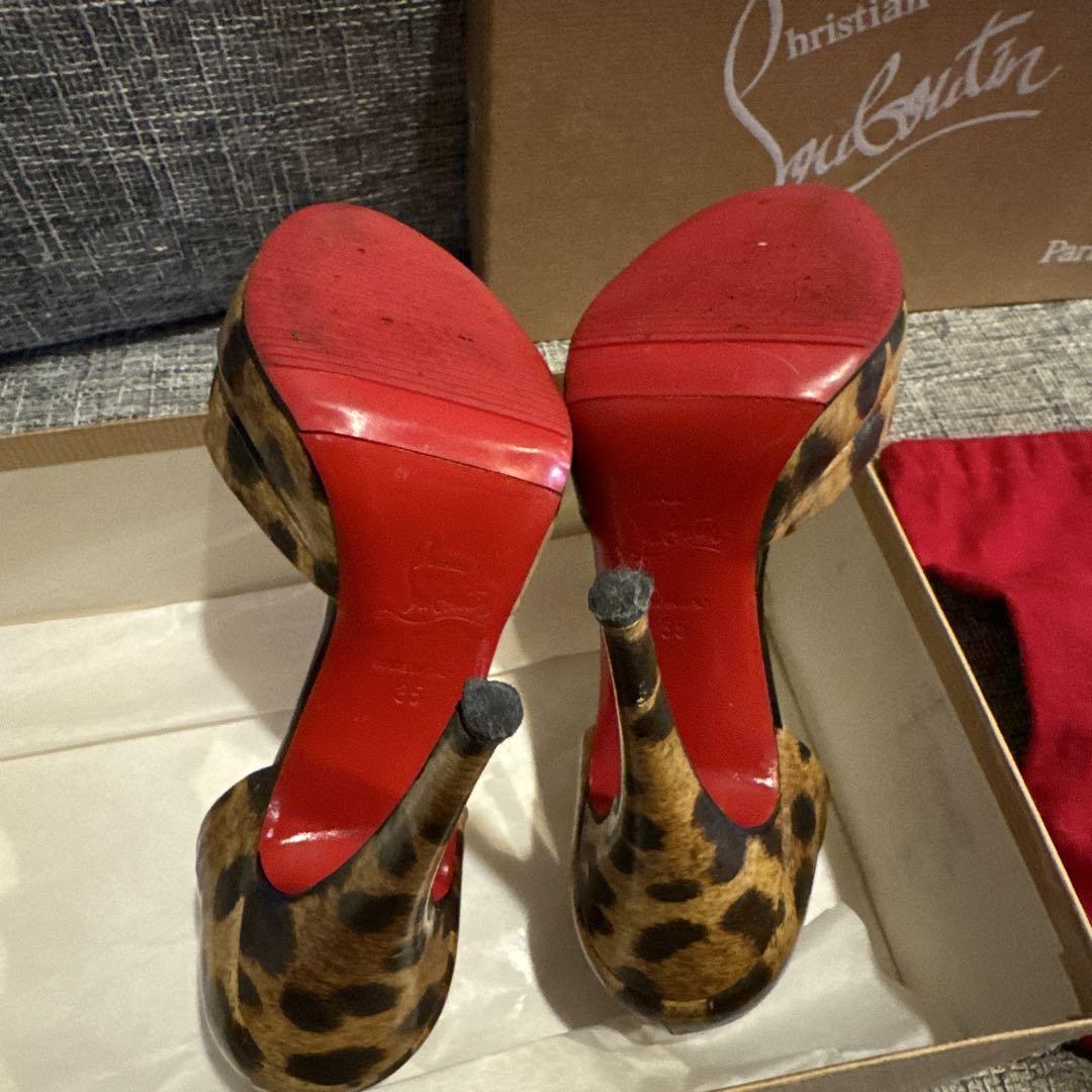 Christian Louboutin ヒョウ柄 ハイヒール　35