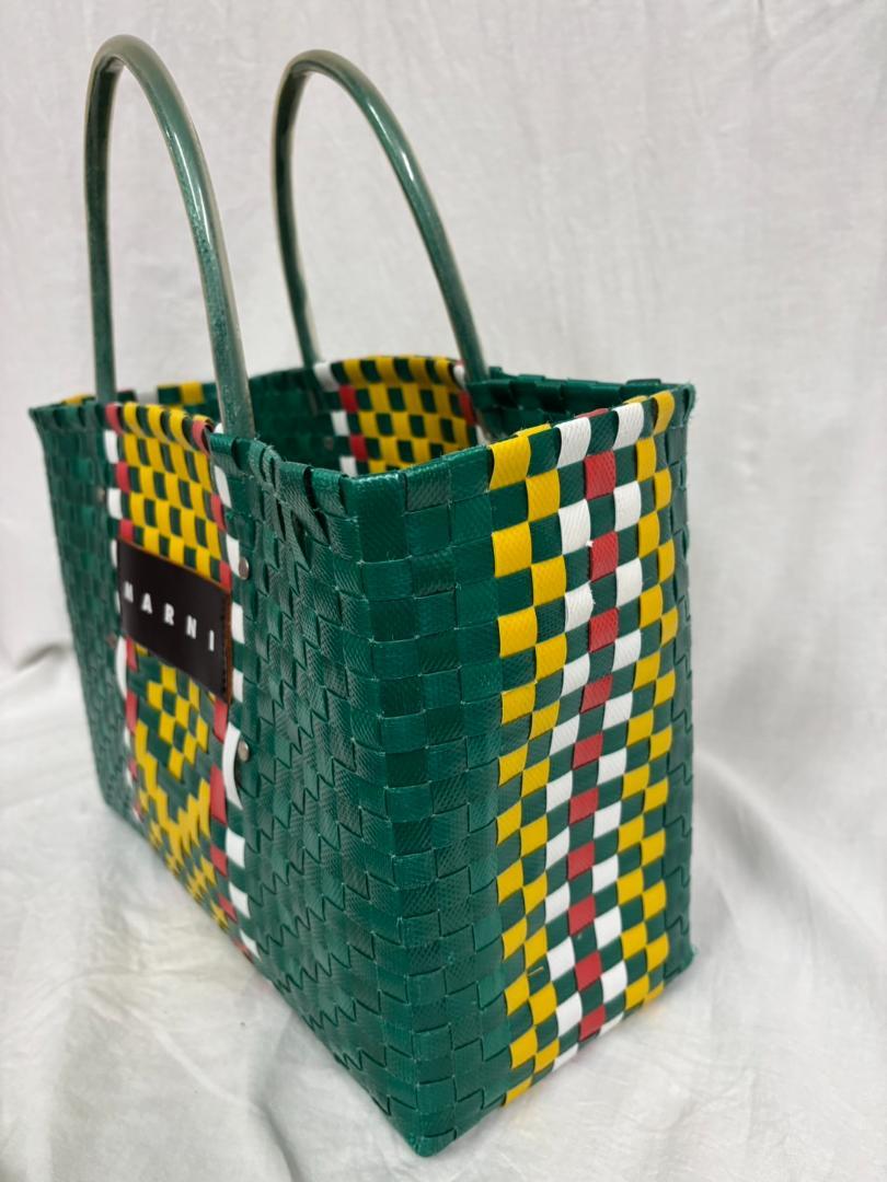 美品 MARNI マルニ マーケット かごバッグ 大 編み込みデザイン